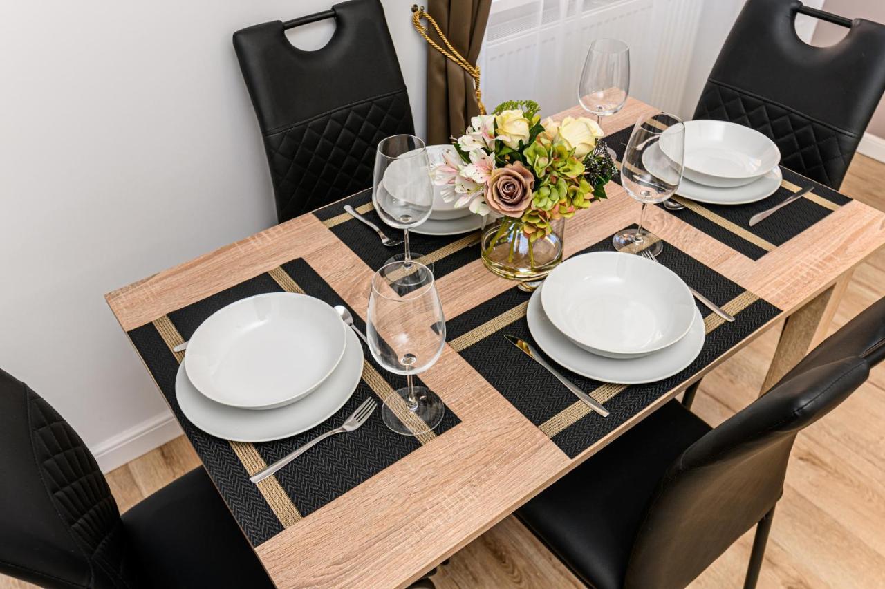 Schei Gate Apartment Брашов Экстерьер фото