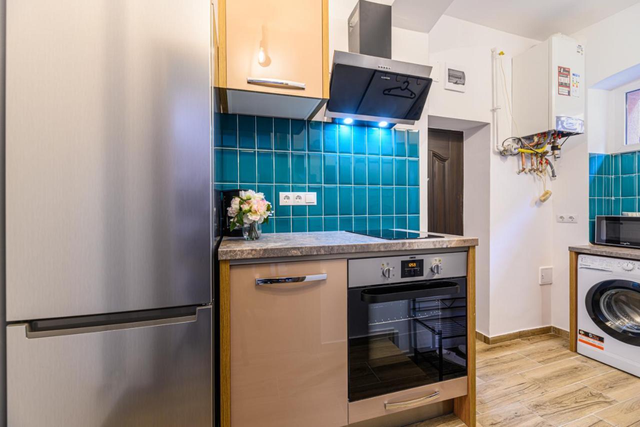 Schei Gate Apartment Брашов Экстерьер фото